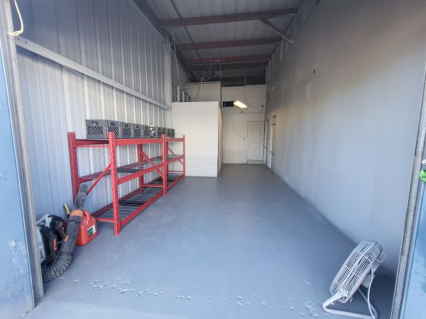 Tampa Airport Storage - 6717 Benjamin Rd