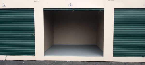 Victory Storage - 5819 Victory Drive