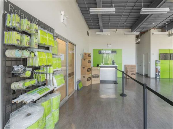 Extra Space Storage - 1804 - Brooklyn - Georgia Ave - 950 Georgia Avenue