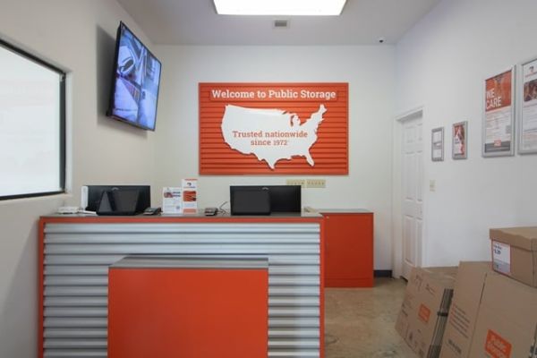 Public Storage - Beaumont - 9040 TX-105 - 9040 TX-105