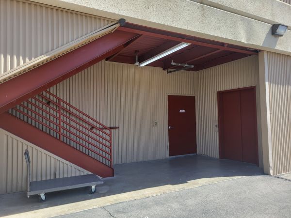 Mini U Storage - Las Vegas 2 - 3925 South Buffalo Drive