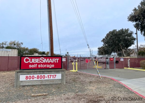 CubeSmart Self Storage - CA Milpitas Railroad CT - 420 Railroad Court