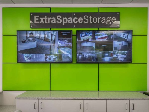 Extra Space Storage - 7566 - Alpharetta - McGinnis Ferry Rd - 5110 Mcginnis Ferry Road