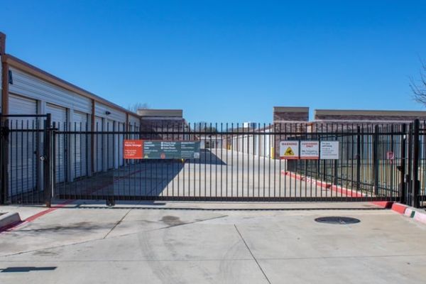 Public Storage - Murphy - 1011 N Murphy Rd - 1011 N Murphy Rd
