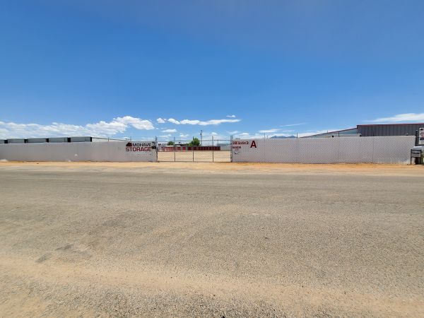 Mohave Storage - Kingman 3915 Castle Rock Gate A (MOH) - 3890 Sunshine Drive