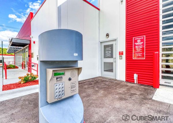 CubeSmart Self Storage - MI Ypsilanti Carpenter Rd - 4251 Carpenter Road