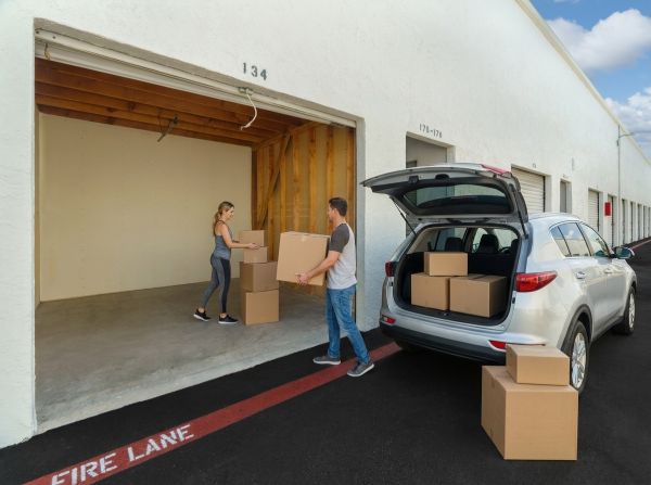 SecureSpace Self Storage Vista San Diego - 220 Huff Street