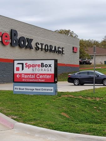 SpareBox Storage - Argyle - 812 Crawford Road