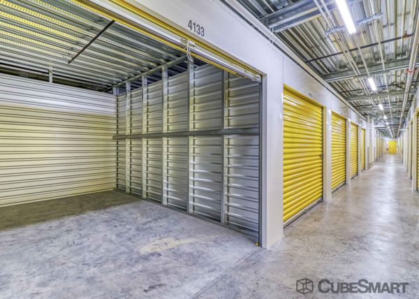 CubeSmart Self Storage - NC Charlotte S Tyron St - 2701 South Tryon Street