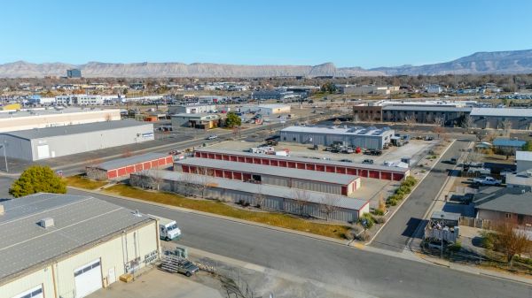 10 Federal Storage - Gunnison Ave - 575 West Gunnison Avenue