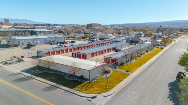 10 Federal Storage - Gunnison Ave - 575 West Gunnison Avenue