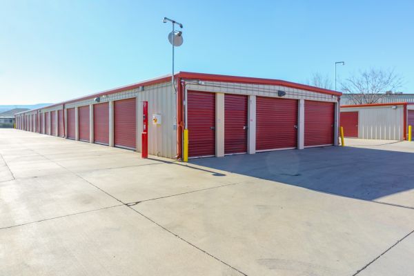 10 Federal Storage - Gunnison Ave - 575 West Gunnison Avenue