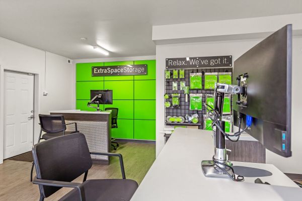 Extra Space Storage - 1957 - Lakewood - 12117 Pacific Hwy SW - Annex - 12117 Pacific Highway Southwest