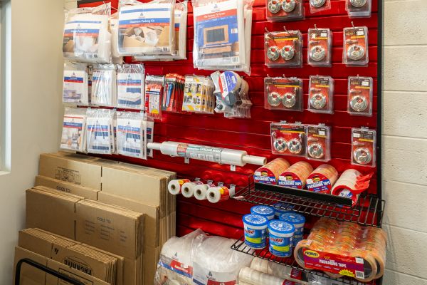 Devon Self Storage - 9015 - Sunnyvale - 818 West El Camino Real