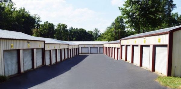 Upstate Palmetto Mini Storage - 504 Briarwood Road