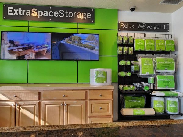 Extra Space Storage - 7598 - Otis Orchards - Wellesley Ave - 22021 East Wellesley Avenue