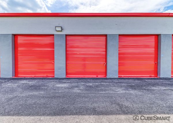 CubeSmart Self Storage - FL Fort Myers Palm Beach Blvd - 4514 Palm Beach Boulevard