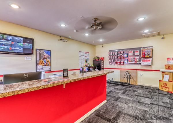 CubeSmart Self Storage - FL Fort Myers Palm Beach Blvd - 4514 Palm Beach Boulevard