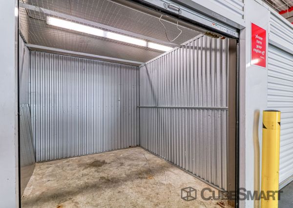CubeSmart Self Storage - NY Brooklyn Atlantic Ave - 1956 Atlantic Avenue