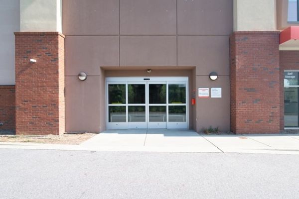 Public Storage - Greer - 1408 Boiling Springs Rd - 1408 Boiling Springs Rd