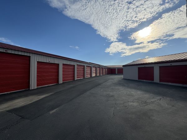 Bulldogs State Storage - 54299 Old Us Highway 95