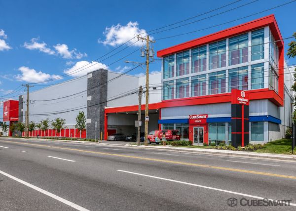 CubeSmart Self Storage - NY Valley Stream W Merrick Rd - 750 West Merrick Road