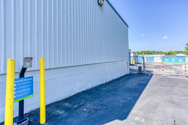 SmartStop Self Storage - Arden - 3909 Sweeten Creek Rd - 3909 Sweeten Creek Road