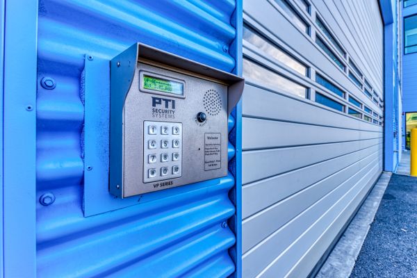 SmartStop Self Storage - Vancouver - 16600 SE 18th St - 16600 Southeast 18th Street