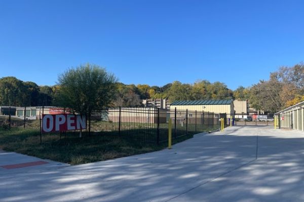 Public Storage - Council Bluffs - 1170 Railroad Ave - 1170 Railroad Ave
