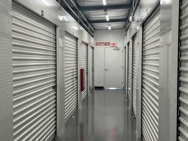 Peoples Choice Storage High Springs - U.S. Hwy 27 - 26020 West U.S. Highway 27