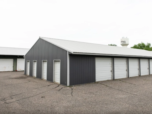 Storage Rentals of America - Maple Lake - Maple Avenue North - 27 Maple Avenue North