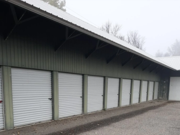 Storage Rentals of America - Maple Lake - Maple Avenue North - 27 Maple Avenue North