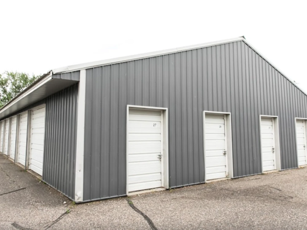 Storage Rentals of America - Maple Lake - Maple Avenue North - 27 Maple Avenue North