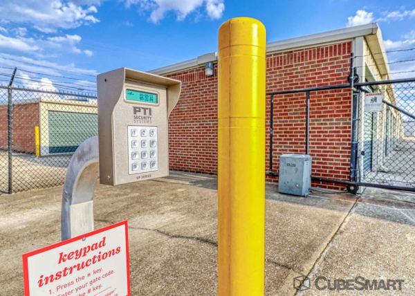 CubeSmart Self Storage - AL Tuscaloosa 31st ST - 949 31st Street East