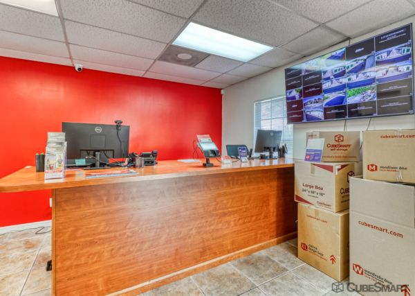 CubeSmart Self Storage - FL Sebastian Blvd - 189 Sebastian Boulevard