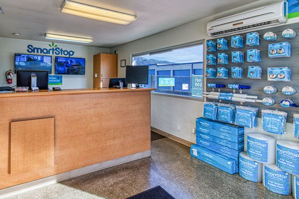 SmartStop Self Storage - Upland - 1571 West Foothill Blvd - 1571 West Foothill Boulevard