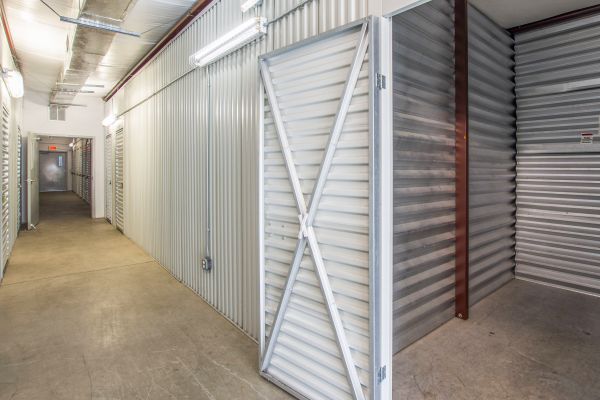 Devon Self Storage Gainesville, Florida - 6505 Southwest Archer Road