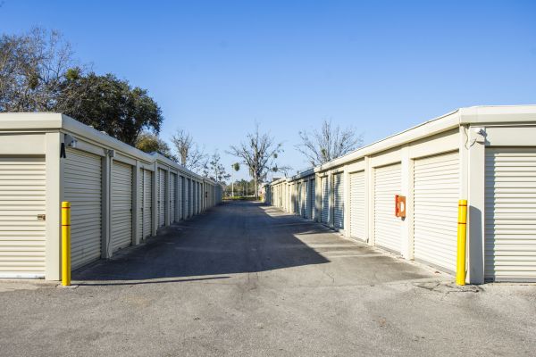Devon Self Storage - 9169 - SW 42nd St - 3300 Southwest 42nd Street
