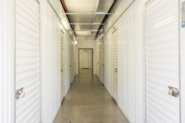 Devon Self Storage - 9169 - SW 42nd St - 3300 Southwest 42nd Street