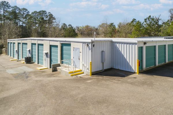 Devon Self Storage Gainesville, Florida - 4500 Southwest 41st Boulevard