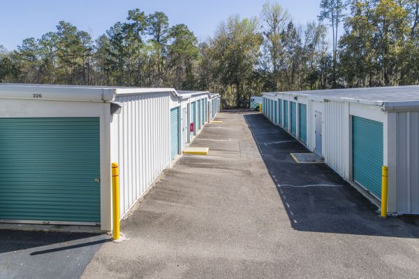 Devon Self Storage Gainesville, Florida - 4500 Southwest 41st Boulevard