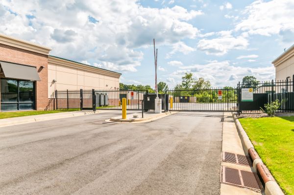 Mini Storage Depot - Concord - Concord Pkwy - 4165 Concord Parkway South