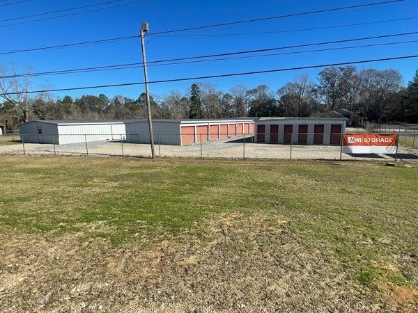 Mini Mall Storage - Moss Point - 2305 Mangrove Road