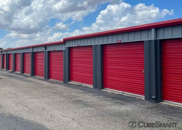 CubeSmart Self Storage - TX Seguin TX 46 - 602 Texas 46