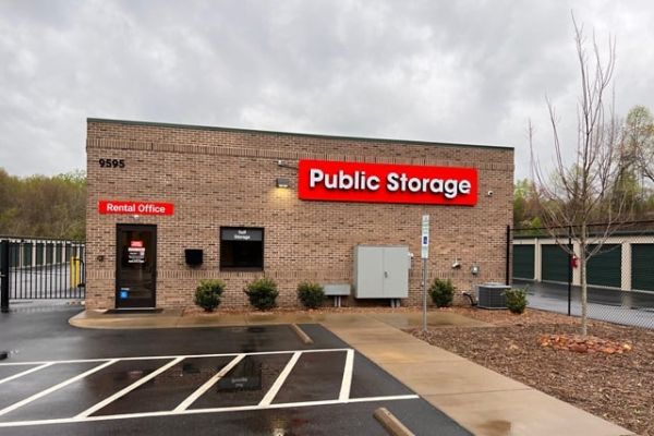 Public Storage - Newton - 9595 NC Hwy 16 - 9595 NC Hwy 16