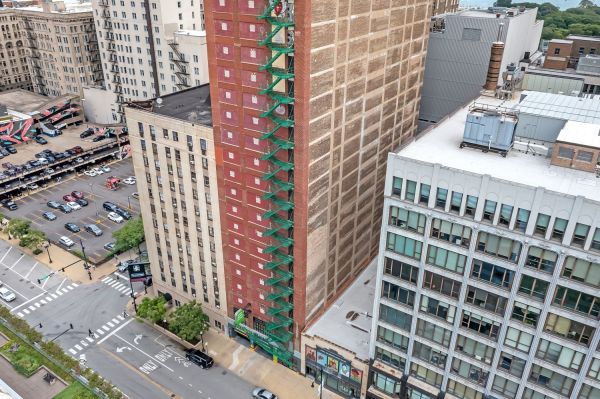 Extra Space Storage - 7884 - Chicago - Wabash Ave - 615 South Wabash Avenue