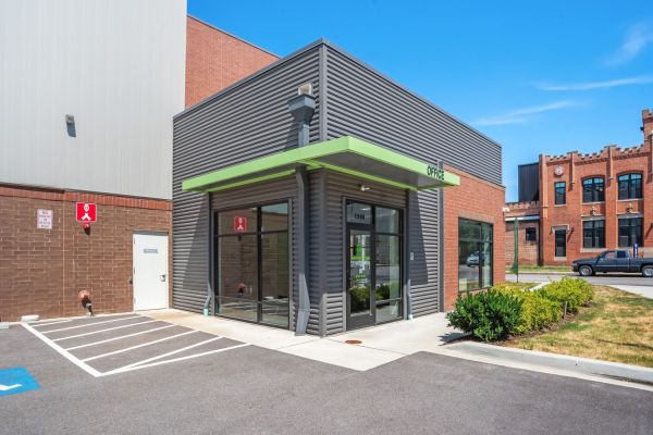 Extra Space Storage - 7760 - Baltimore - Charles St - 1900 South Charles Street
