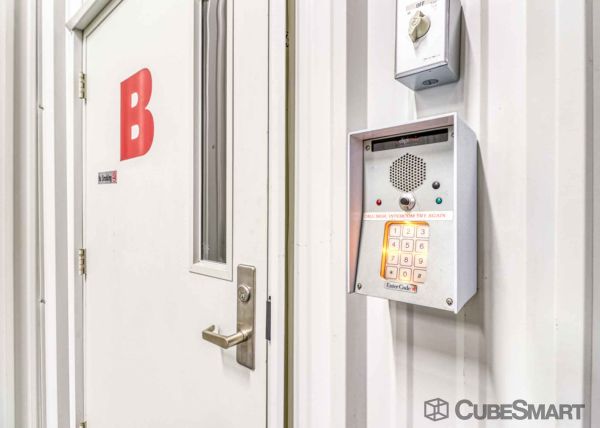 CubeSmart Self Storage - NM Albuquerque 1st St NW - 720 1st Street Northwest