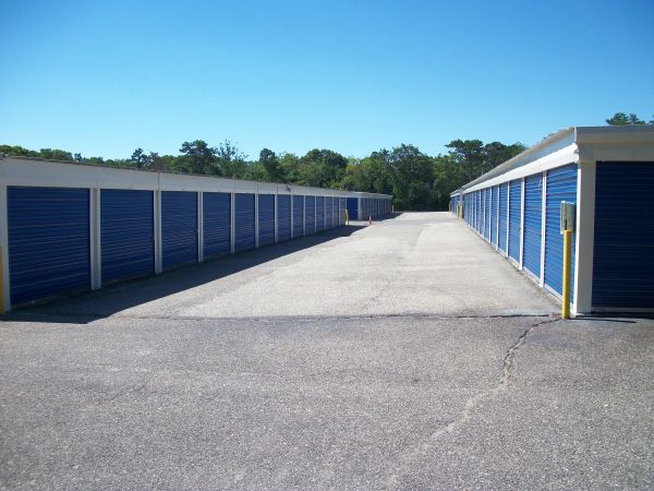 Lock and Leave Self Storage - Manahawkin - 800 North Main Street