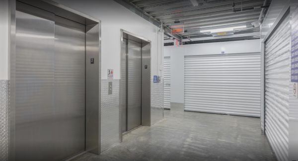 Value Store It - Weston - 2400 Glades Circle